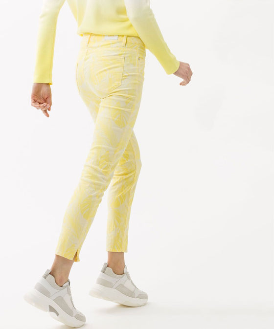 BRAX - Shakira Sun - Pantalon coton floral Free to Move - LE CAPITAINE D'A BORD