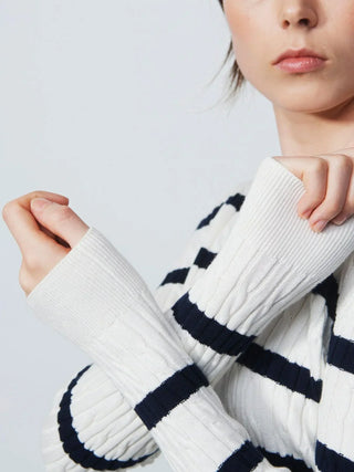 Daily Sports - Dole V-neck Pullover - LE CAPITAINE D'A BORD